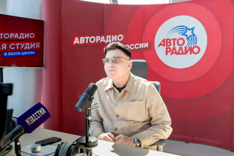 Авторадио кто поет сейчас