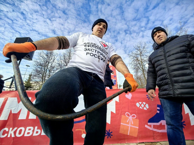 Установить радио рекорд